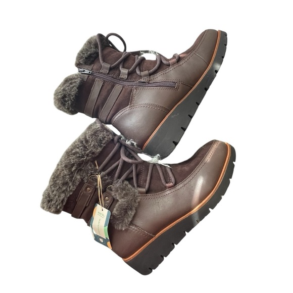 Earth Dark Brown Fur-Lined Winter Boots - Picture 4 of 5